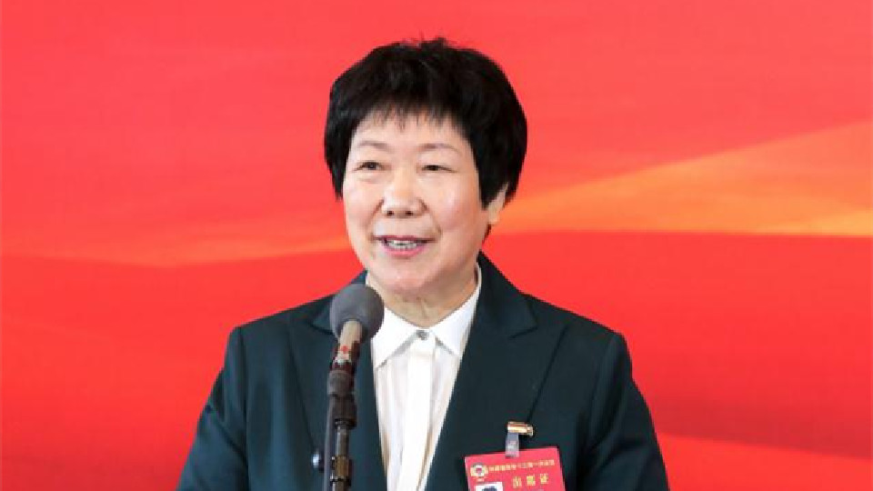 聚焦委員通道｜“小胖墩”、“小眼鏡”健康體魄咋實(shí)現(xiàn)？省