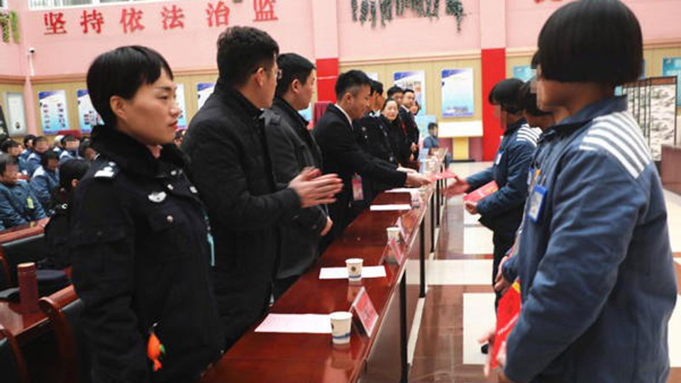 憲法宣傳周，他們?yōu)榉倘藛T提供義務(wù)法律咨詢