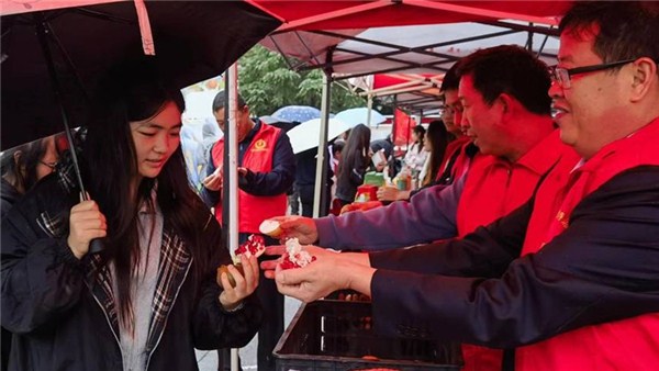 南陽市：科技特派員慶祝農(nóng)民豐收節(jié)進校園