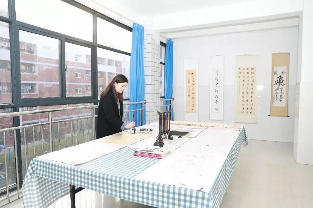 鄭州科技學(xué)院
