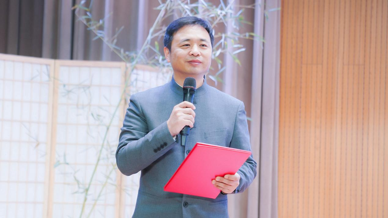 “震旦杯”首屆青少年古琴弦歌展演活動(dòng)